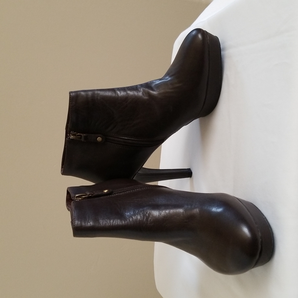 Rockport Leather Ankle Booties